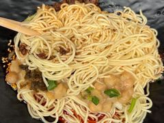 -李与白包子铺(桐梓林店)