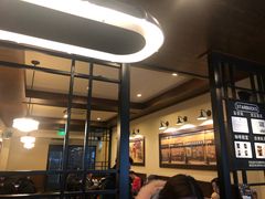 大堂-星巴克臻选(武汉首义汇店)