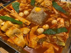 鱼饼火山炒年糕-包装马车·韩国料理·포장마차