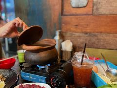 -Show Neua Thai Street Food