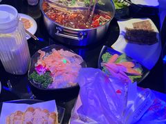 -唯爱KTV聚会餐厅(仙林东城汇店)