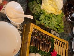-慢丽江·云南野生菌土鸡锅(付家庄店)
