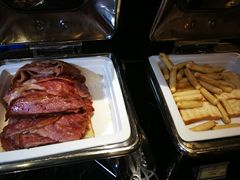 -黎明国际酒店太阳阁西餐厅