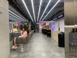 -斑斓色彩沙龙