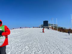 -浙东第一尖雪山欢乐谷