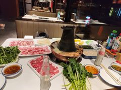 -老蜀铜火锅·酸菜脊骨·麻辣羊蝎子(热闹路店)