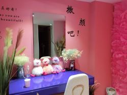 -诗丽华黛美容院