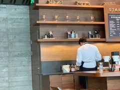 大堂-星巴克臻选(广州高德置地秋广场店)