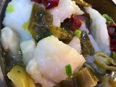 -周鱼小馆石锅酸菜鱼(活力汇店)