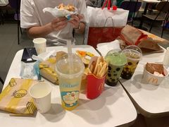 -麦当劳(水坑尾街店)