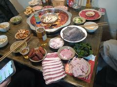 -渝嘴小老弟老火锅(华新村店)