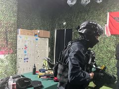 -兵魂·室内真人CS枪战俱乐部·团建·军事轰趴馆