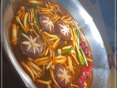 -湊湊火锅·茶憩(上海合生汇店)