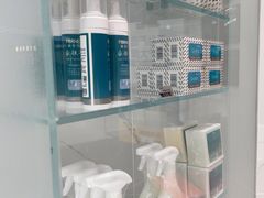 -福奈特洗衣洗鞋(宝华广场店)