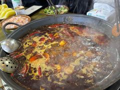 -黄潇洒老火锅(九眼桥宏济巷店)
