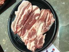 -哈哈碳都·牛肋条无限自助烤肉(台江万达店)
