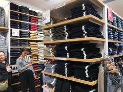 -优衣库(上海虹口龙之梦店)