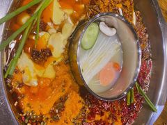 -周幺妹重庆老火锅(银泰城总店)