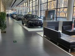 -北京华德宝宝马4S店(朝阳店)