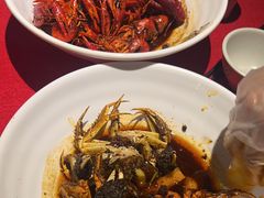 -龙巢盱眙龙虾·牛蛙·烧烤宵夜(八卦岭店)