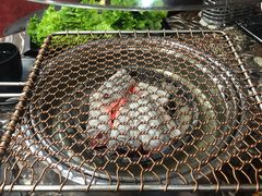 -啊美丽炭火烤肉(滑翔一店)