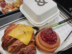 -BUTTERFUL&CREAMOROUS 黄油与面包(三里屯太古里店)
