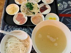 -建新园过桥米线(宝善街店)