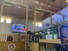 大堂-草家酱蟹炭火烤肉店(珲春南路一店)