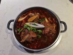 -运气牛自助酱大骨火锅(南京东路店)