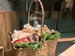 -大龙燚·旷野鲜火锅(广州首店)