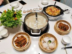 -煲王粤菜餐厅(中侨中心店)