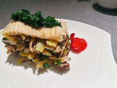 -HOMES上海本帮菜(襄阳公园店)