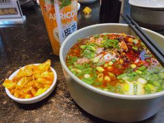 -臻老板牛肉面(光华路SOHO店)