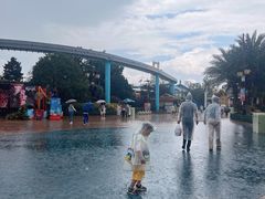 -七彩云南欢乐世界