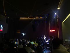 -TZ House音乐现场(来福士中心店)