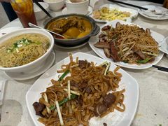 -香港新发烧腊茶餐厅(水围店)
