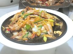 -巴特餐饮6加1音乐餐吧·新疆菜