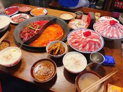 -萍姐火锅·公路夜市(武汉首店)