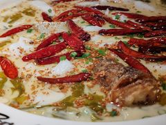 -江渔儿酸菜鱼(映月湖环宇城店)