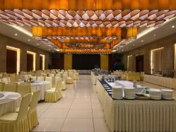 -华东饭店·园林式婚礼宴会厅酒店