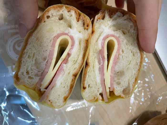 东哥面包(秦淮路店)-"东哥面包牛逼就牛逼在【他家有好多独特的,.