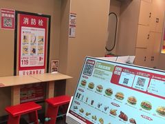 -塔斯汀中国汉堡(管城春风十里店)
