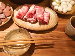 -白乐天毛肚火锅馆(解放碑店)