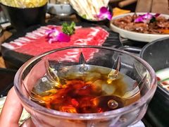 -三人行骨头王火锅(长寿店)