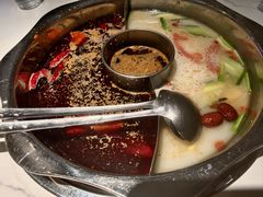 -佰人王串串香火锅(洋珠巷店)