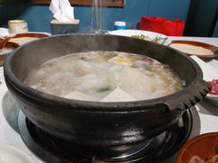 -贵府酸汤牛肉火锅·贵州老字号(飞山街店)