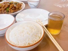-金牌餐厅·天津菜·八珍豆腐·老爆三(瓷房子店)