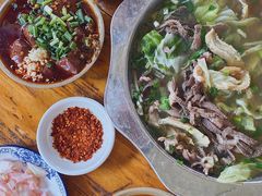 -谢老五跷脚牛肉·非遗传承店