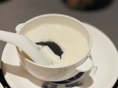 芝麻糊双皮奶-小炳胜(卓悦中心店)