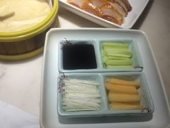 -韵秋荷(宝山龙湖天街店)